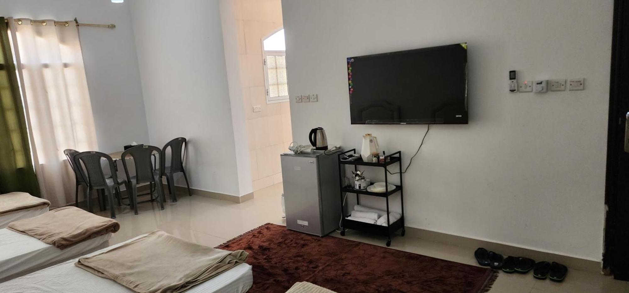 Muscat Airport Guesthouse All Private Ensuite Rooms Maison d'hôtes *