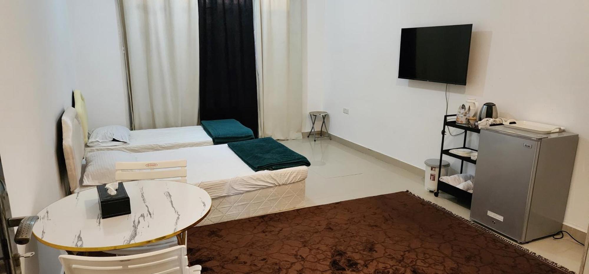 Muscat Airport Guesthouse All Private Ensuite Rooms Mascate